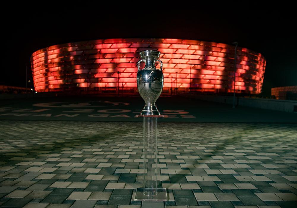 &ldquo;Anri Delone&rdquo; Bakını gəzir &ndash; FOTO